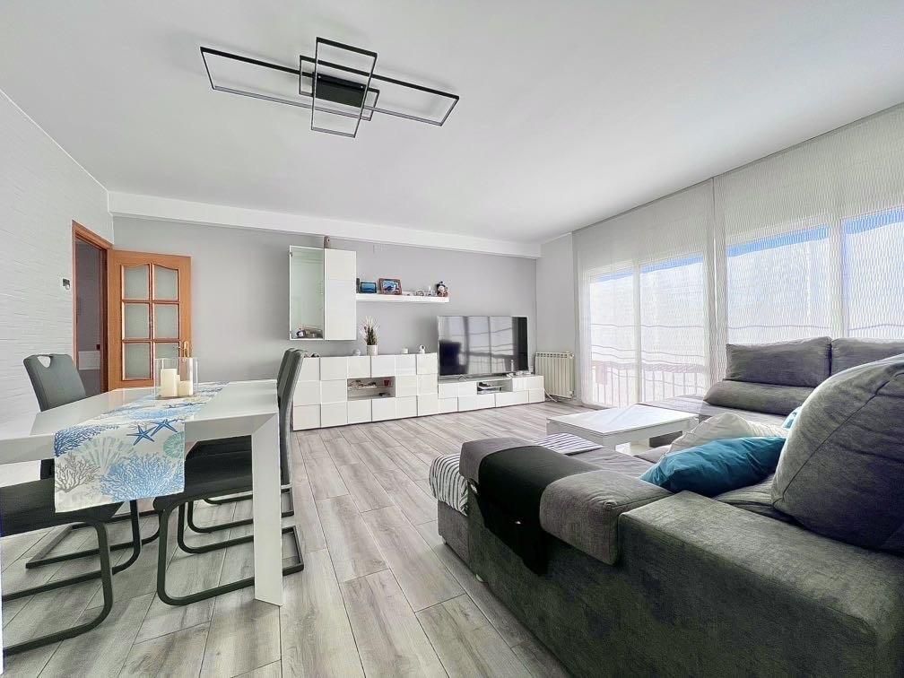 Living room of Attic for sale in Terrassa  with Air Conditioner, Heating and Terrace