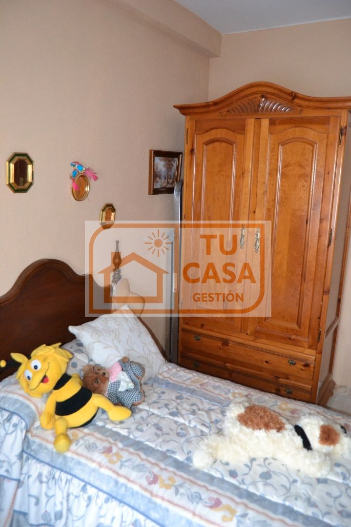 Bedroom of Flat for sale in Cáceres Capital  with Air Conditioner, Terrace and Furnished