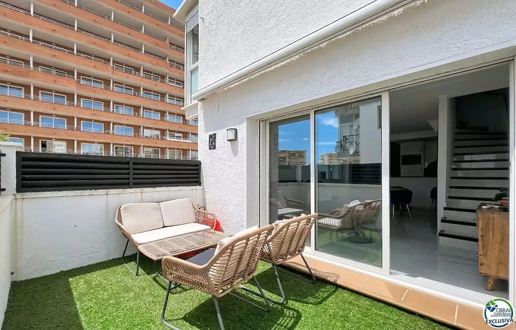 Casa amb jardí en venda a Avenida de la Bocana 47