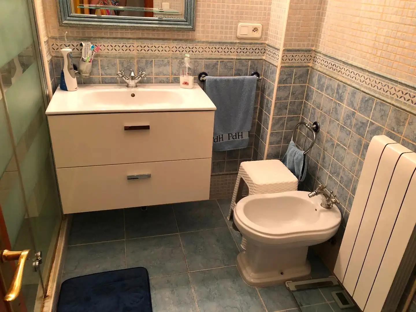 Bathroom of Houses for sale in Alcázar de San Juan  with Air Conditioner, Heating and Private garden
