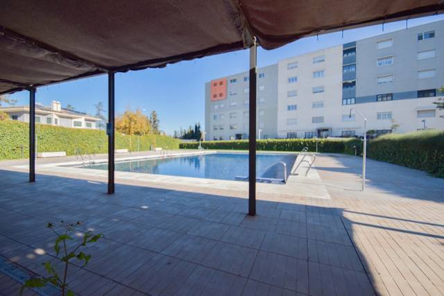Piso en Venta en Avenida Circunvalación, 15 en Carretera de Granada - La Alcazaba