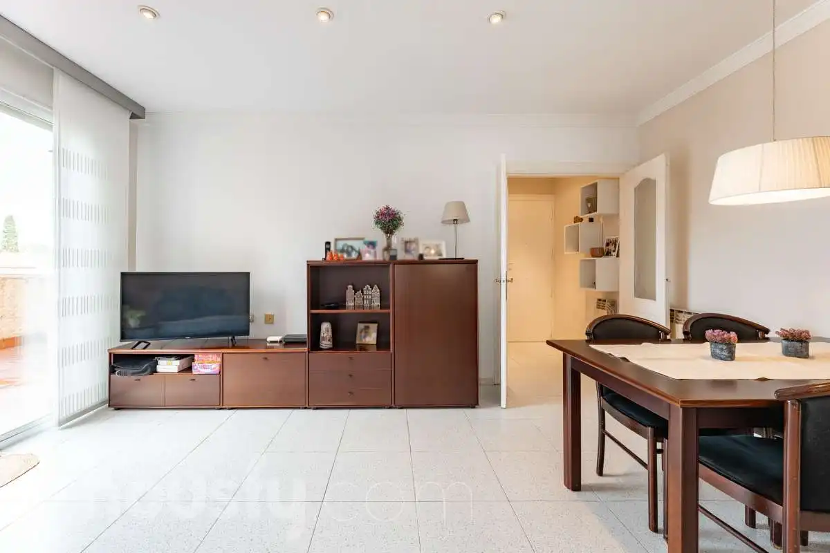 Piso en venta en CL BATISTA I ROCA, La Miranda - Can Candeler