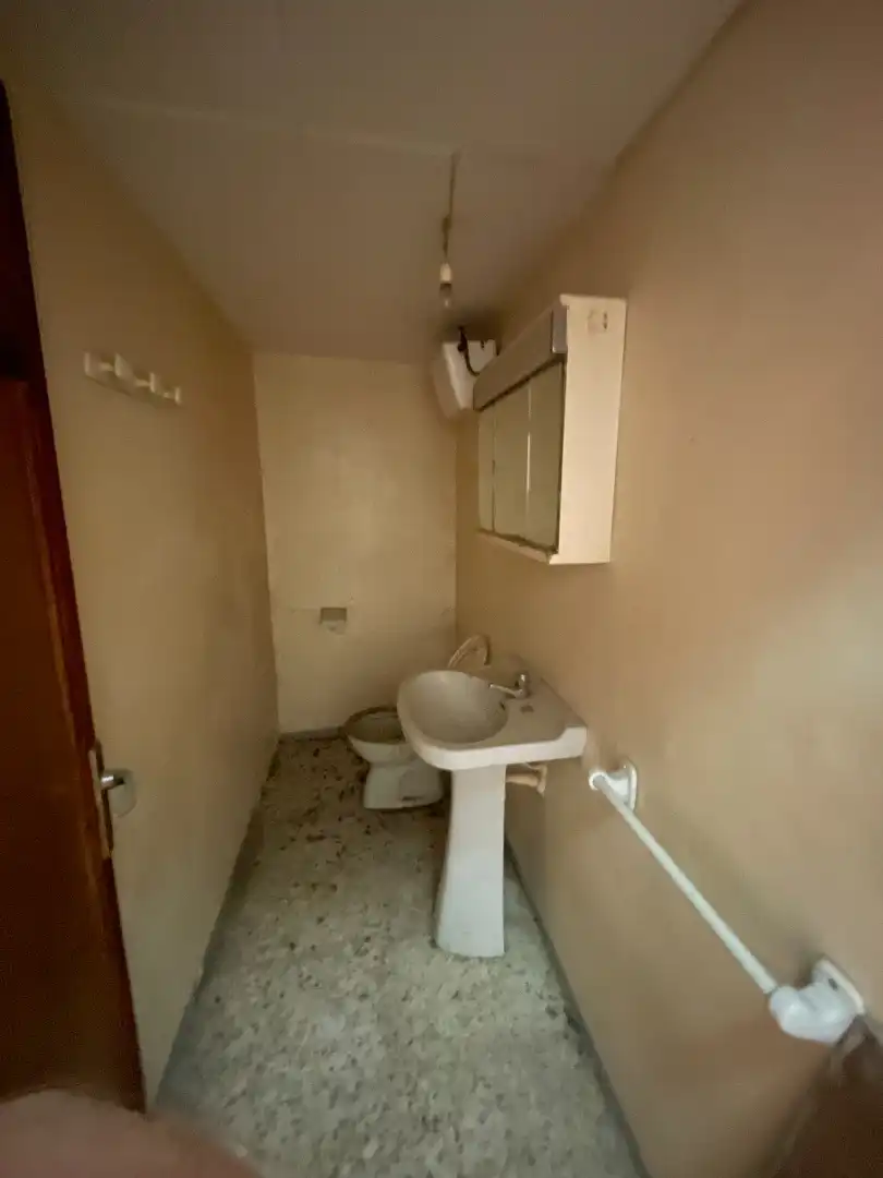 Baño de Casa adosada en venta en Càlig con Terraza, Trastero y Balcón