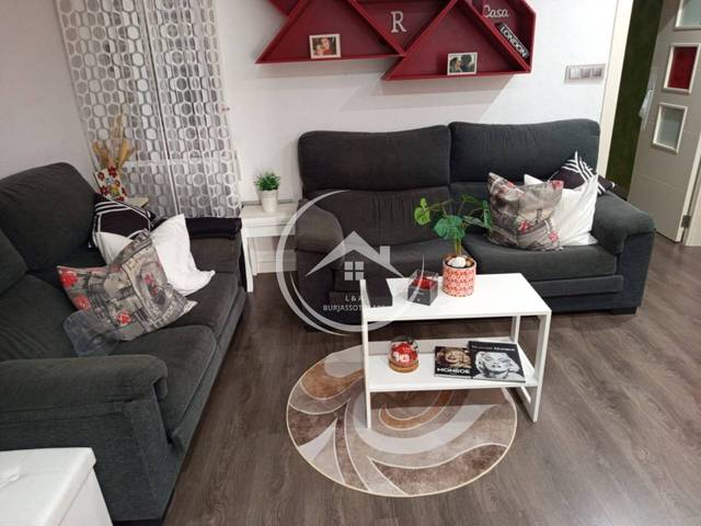 Piso en Venta en Calle Doctor Constantino Gómez en Borbotó