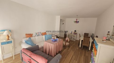 Foto 2 de Apartamento en venta en Puerto de Estepona, Estepona