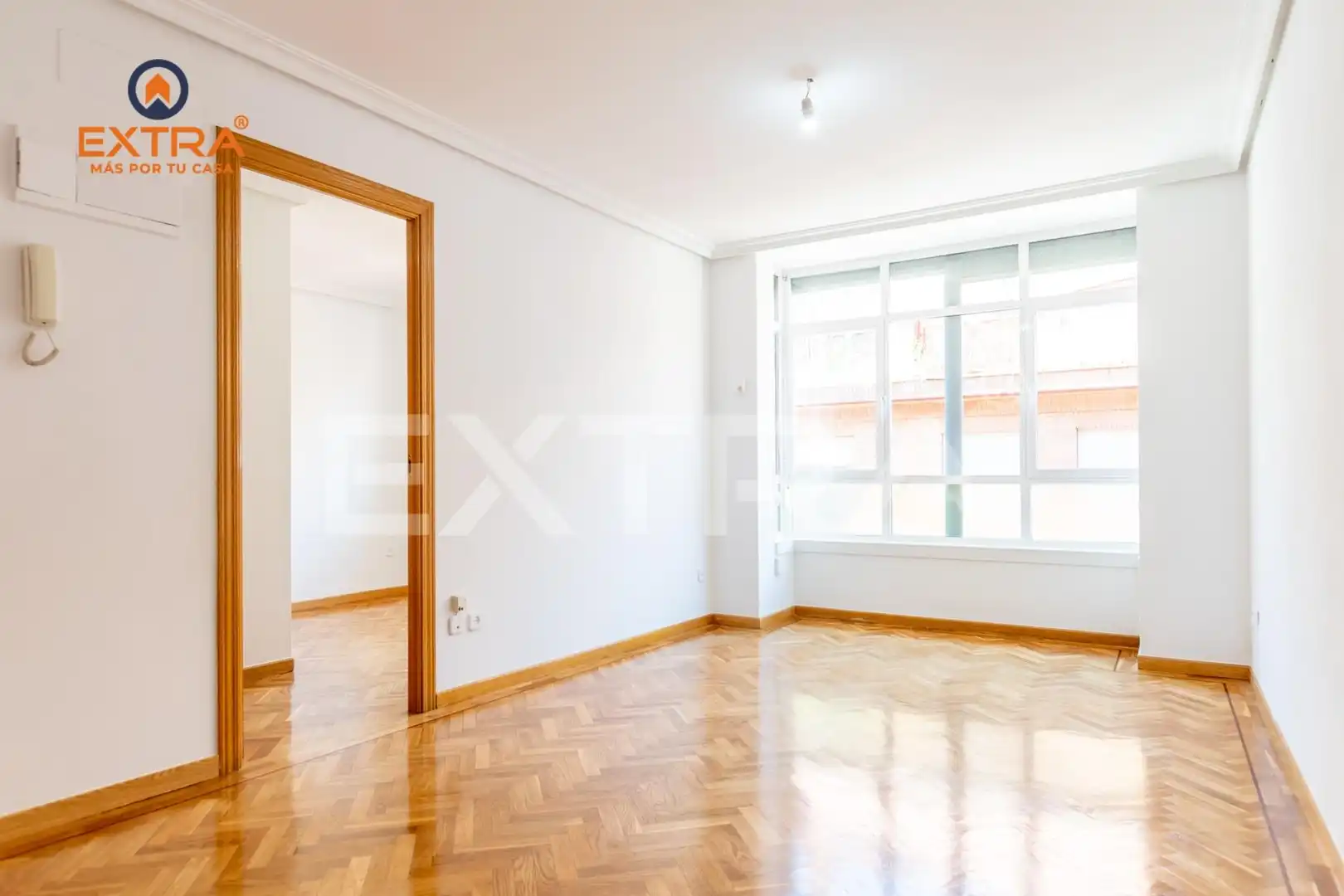 Living room of Flat for rent in Madrid  with Heating