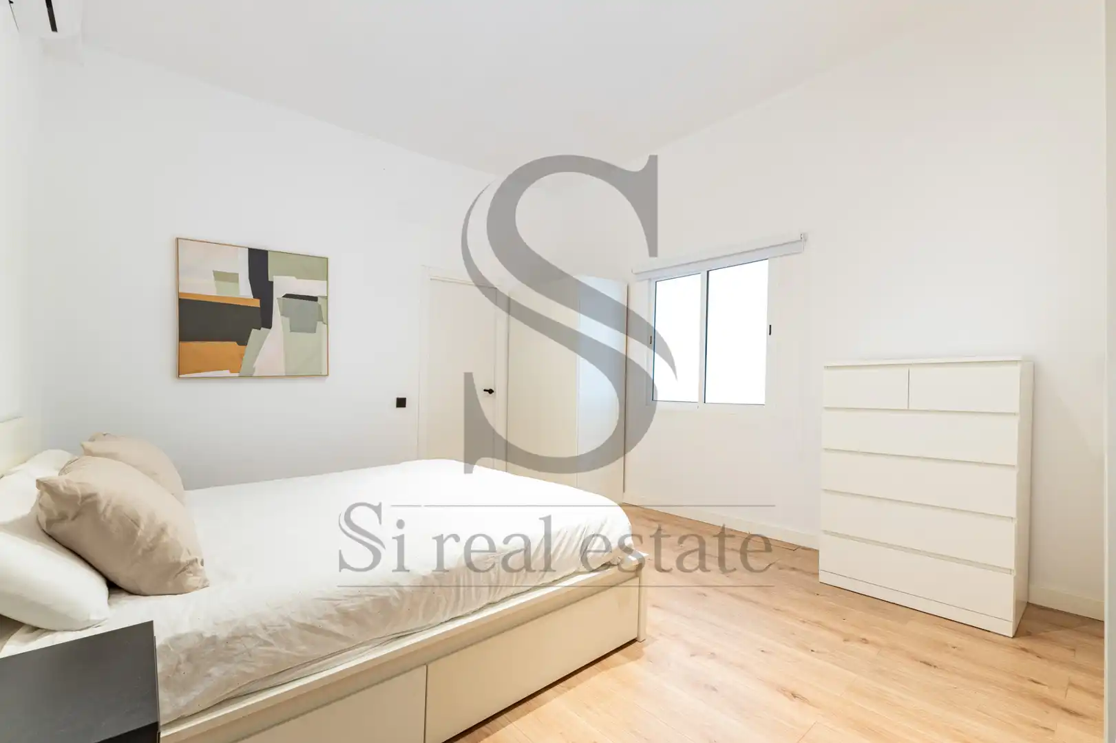Bedroom of Flat for sale in Barcelona  with Air Conditioner, Heating and Parquet flooring