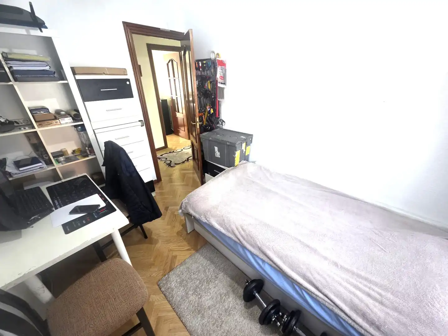 Bedroom of Flat for sale in Madrid  with Air Conditioner, Heating and Parquet flooring