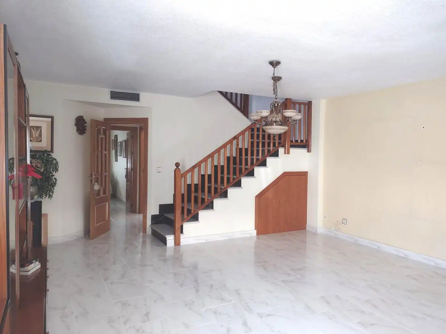Detached homes for sale in Murcia  with Air Conditioner, Private garden and Furnished