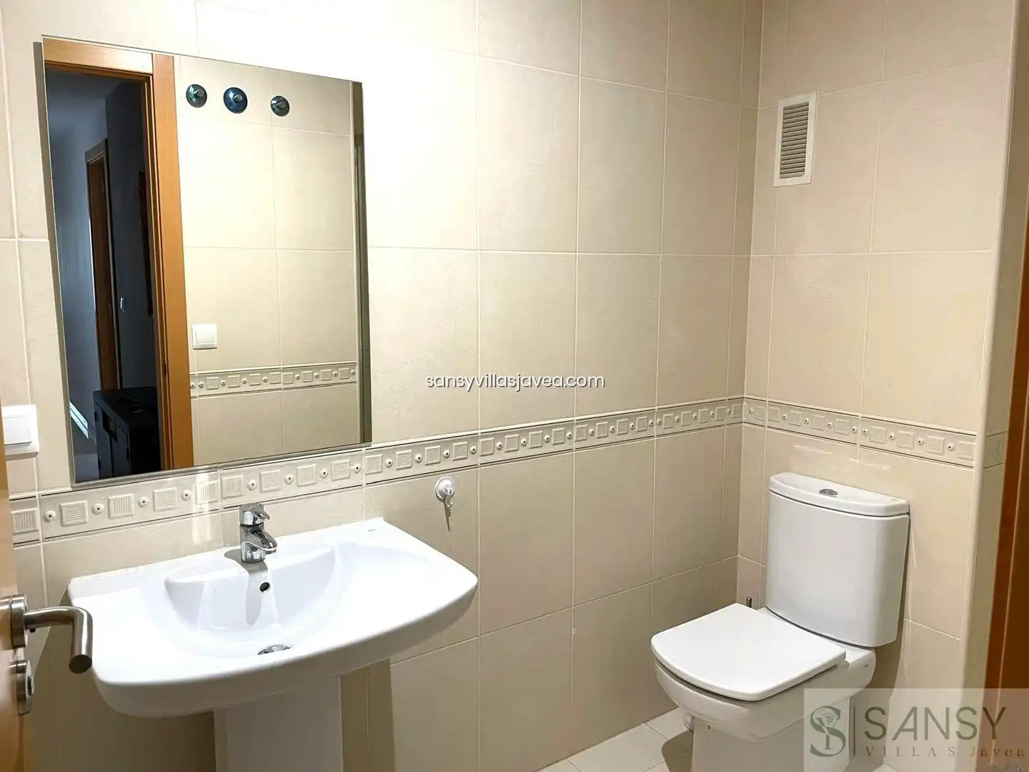 Baño de Apartamento en venta en Gata de Gorgos con Calefacción, Trastero y Amueblado