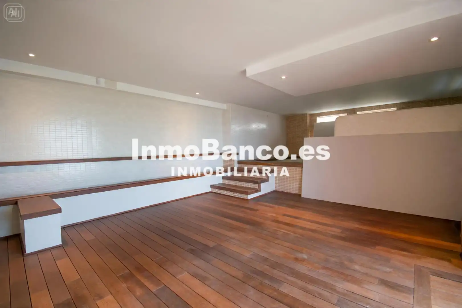 Casa o chalet en venta en Chiva con Jardín privado, Parquet y Terraza