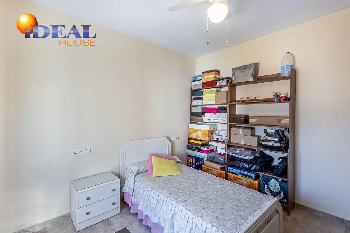 Adosado con piscina en venta en OXFORD 12, imagen 18