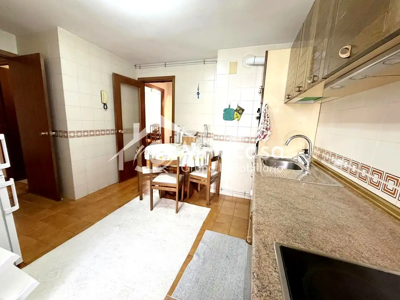 Cuina de Pis en venda en Madrid amb Aire condicionat, Calefacció i Terrassa