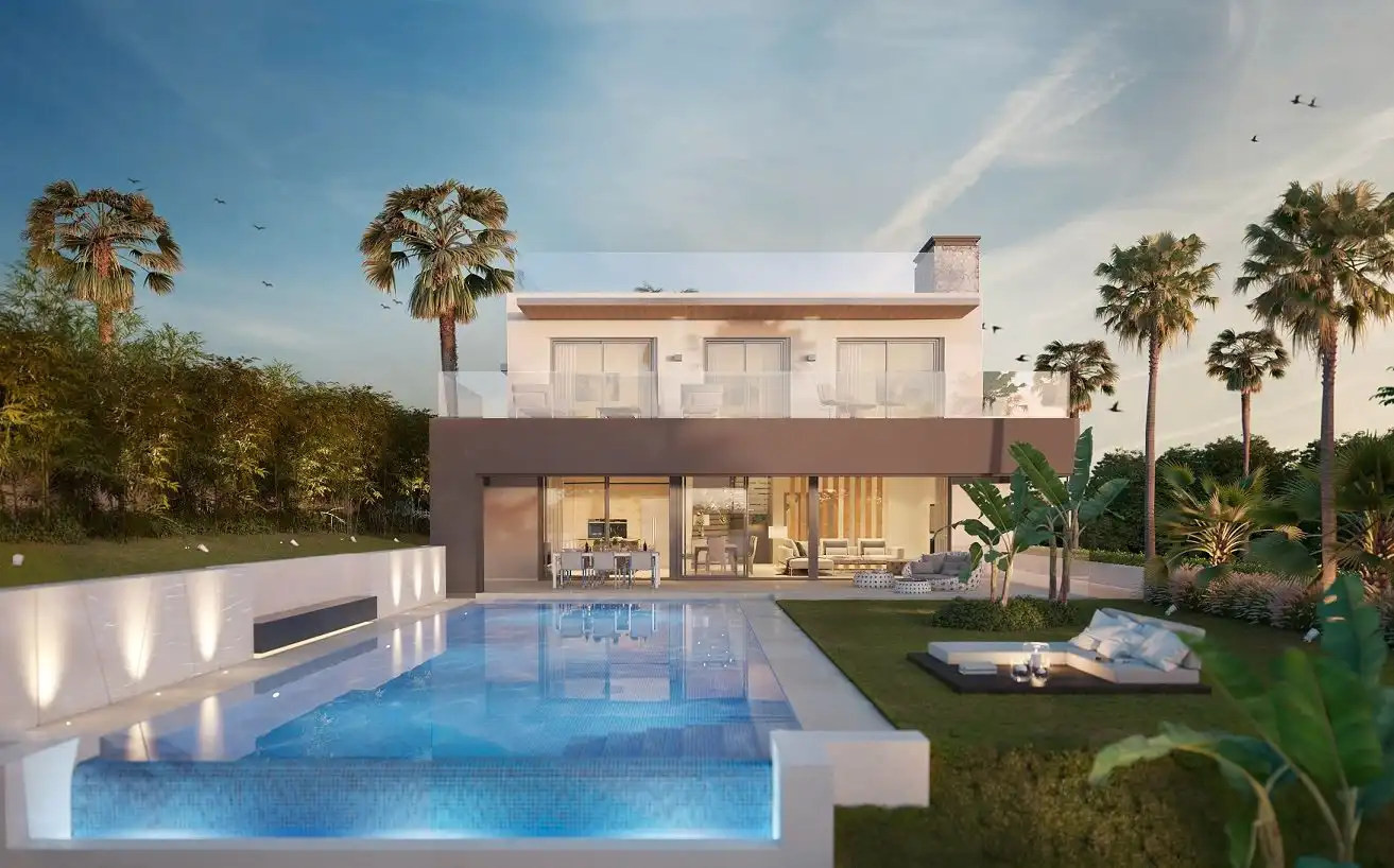 Chalet con piscina en venta en Nueva Andalucía, imagen 2