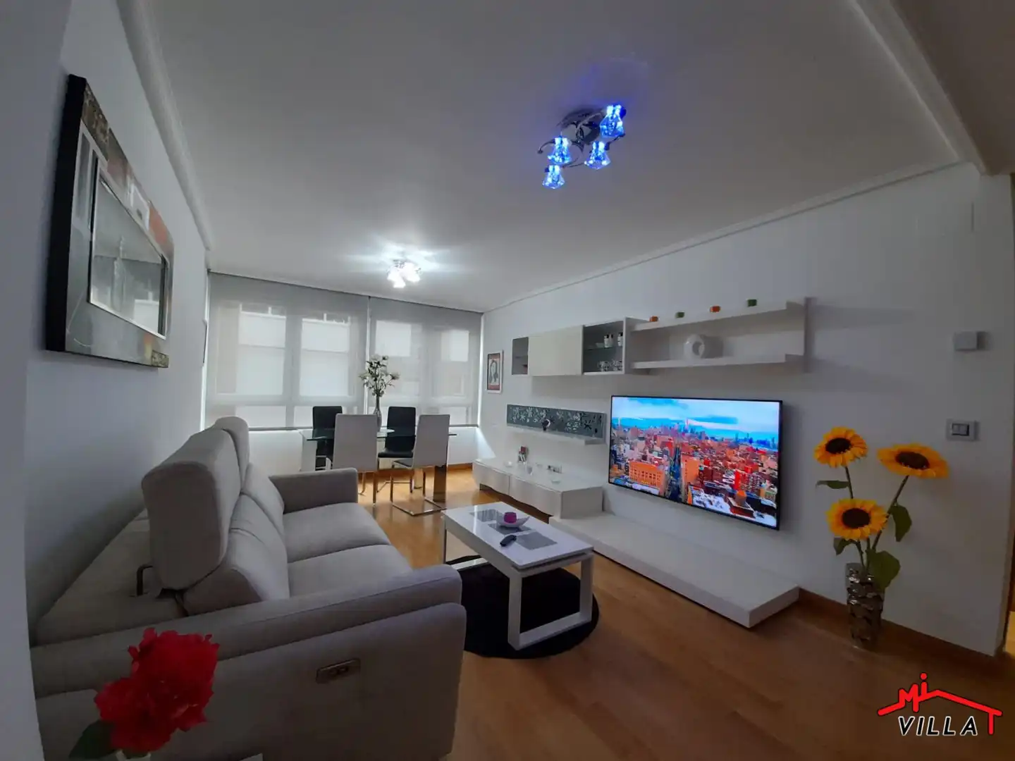 Sala de estar de Piso de alquiler en Bárcena de Cicero con Calefacción, Amueblado y Balcón