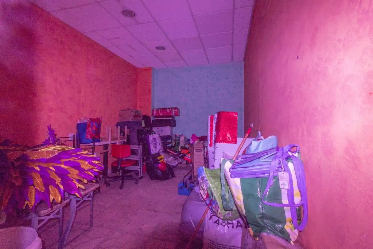 Commercial properties for sale in Yepes  with Air Conditioner