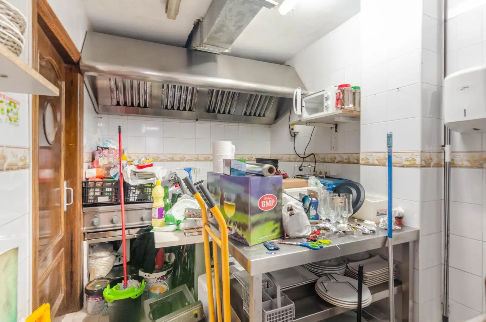 Cocina de Local de alquiler en Ribadesella con Amueblado