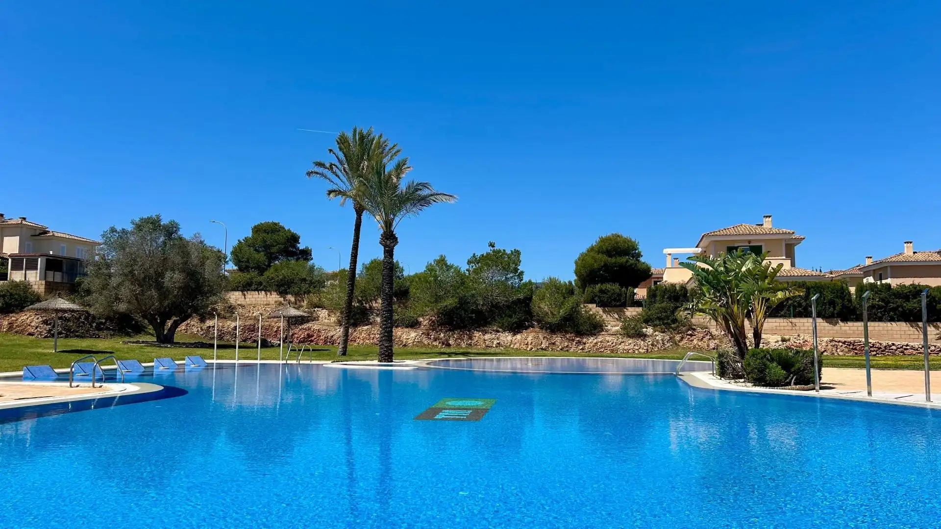 Swimming pool of Attic for sale in Manacor  with Air Conditioner