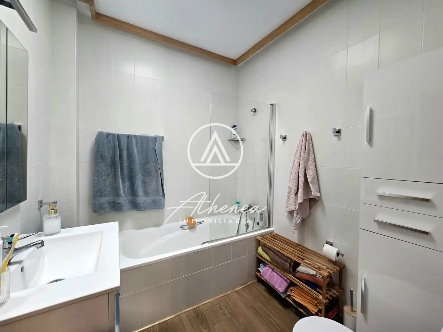Bathroom of Detached homes for sale in Roquetas de Mar  with Air Conditioner, Heating and Terrace