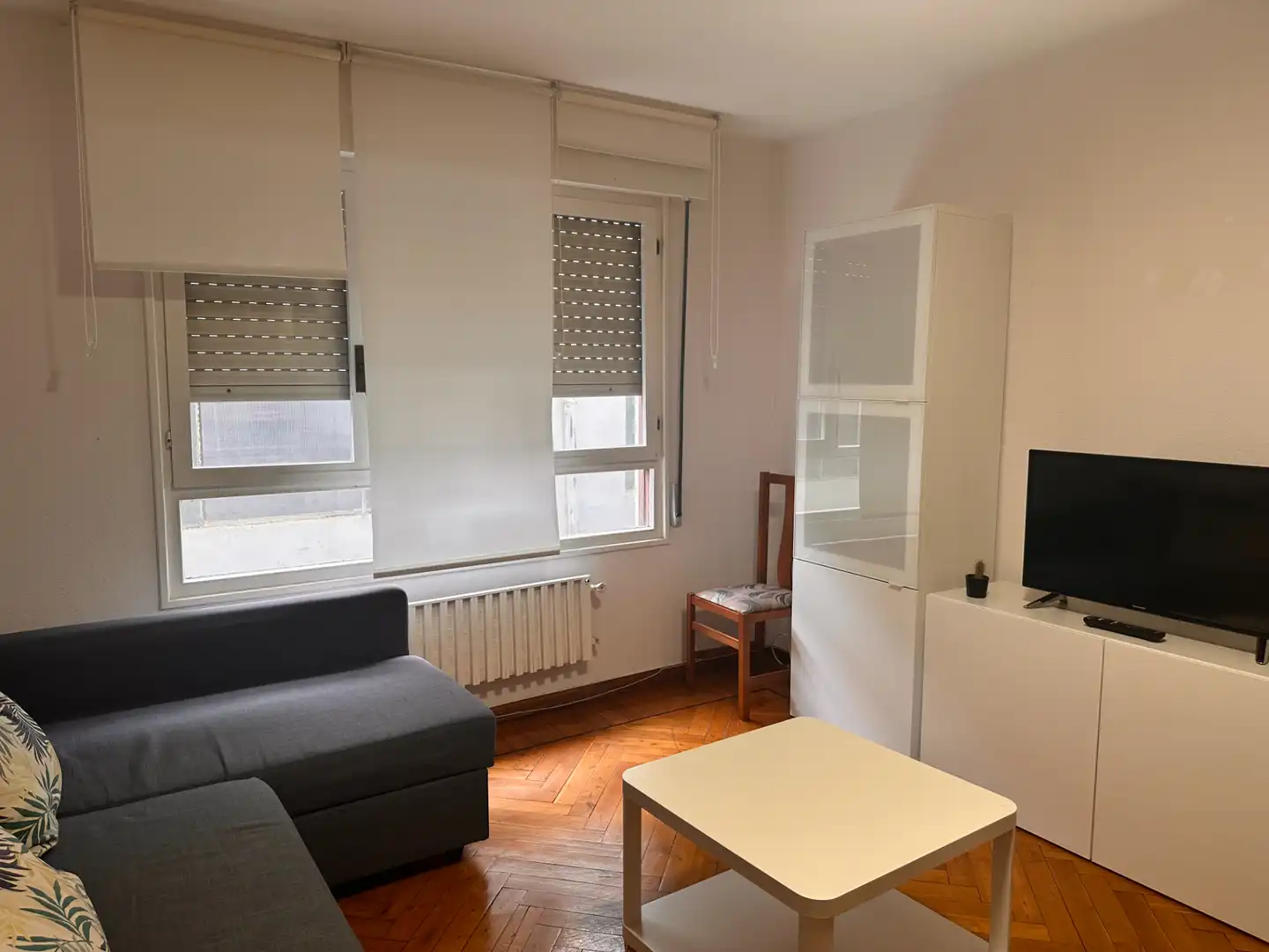 Sala de estar de Apartamento de alquiler en Santander con Calefacción, Parquet y Amueblado