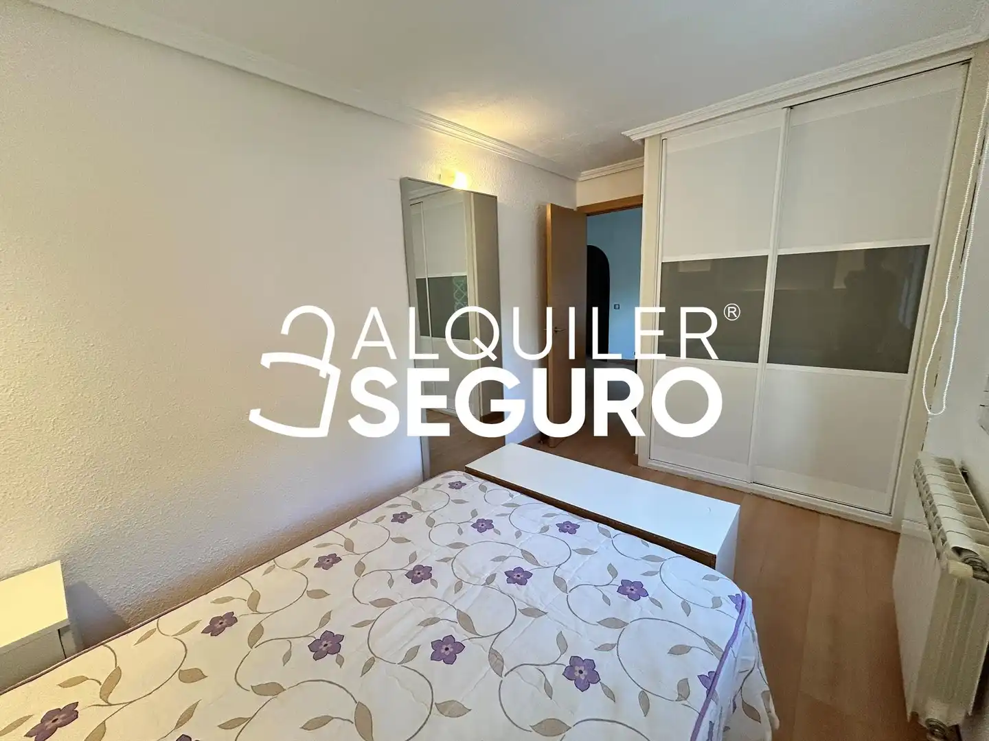 Habitación de Piso de alquiler en Madrid con Aire acondicionado, Calefacción y Amueblado