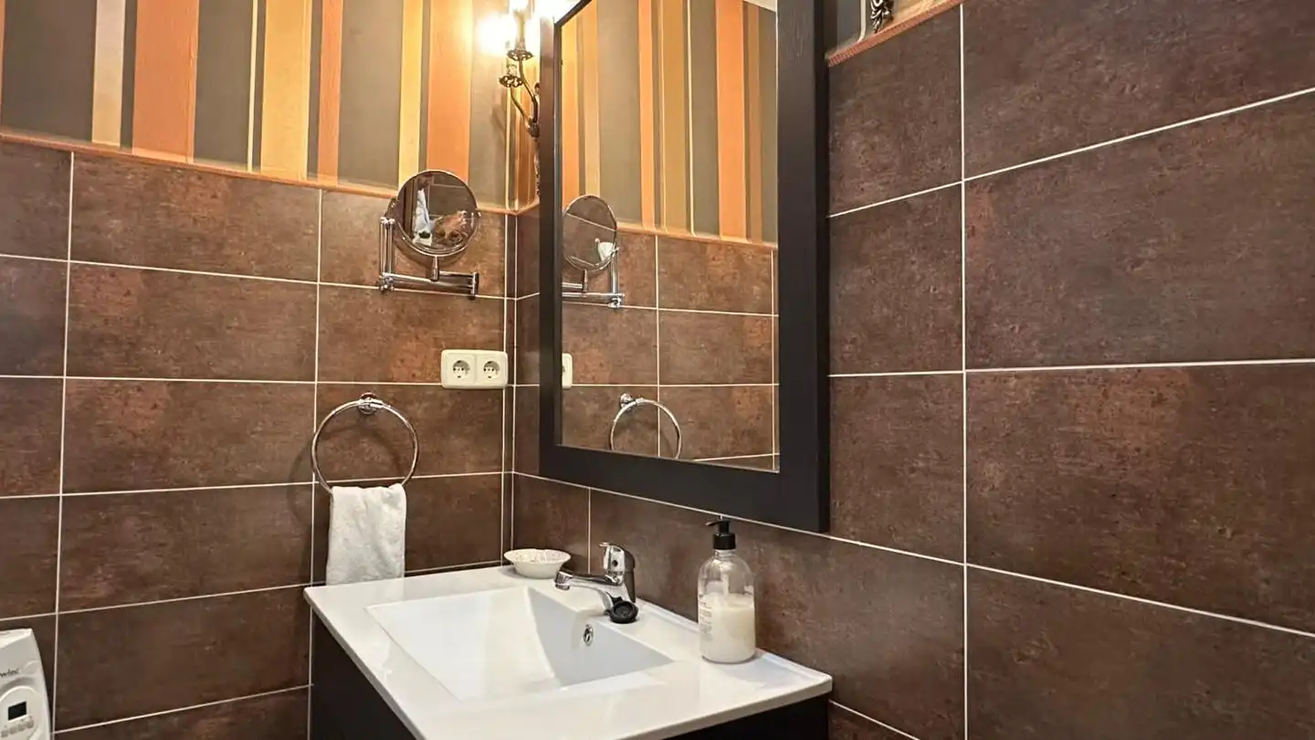 Bany de Casa o xalet en venda en Mombeltrán, Ávila