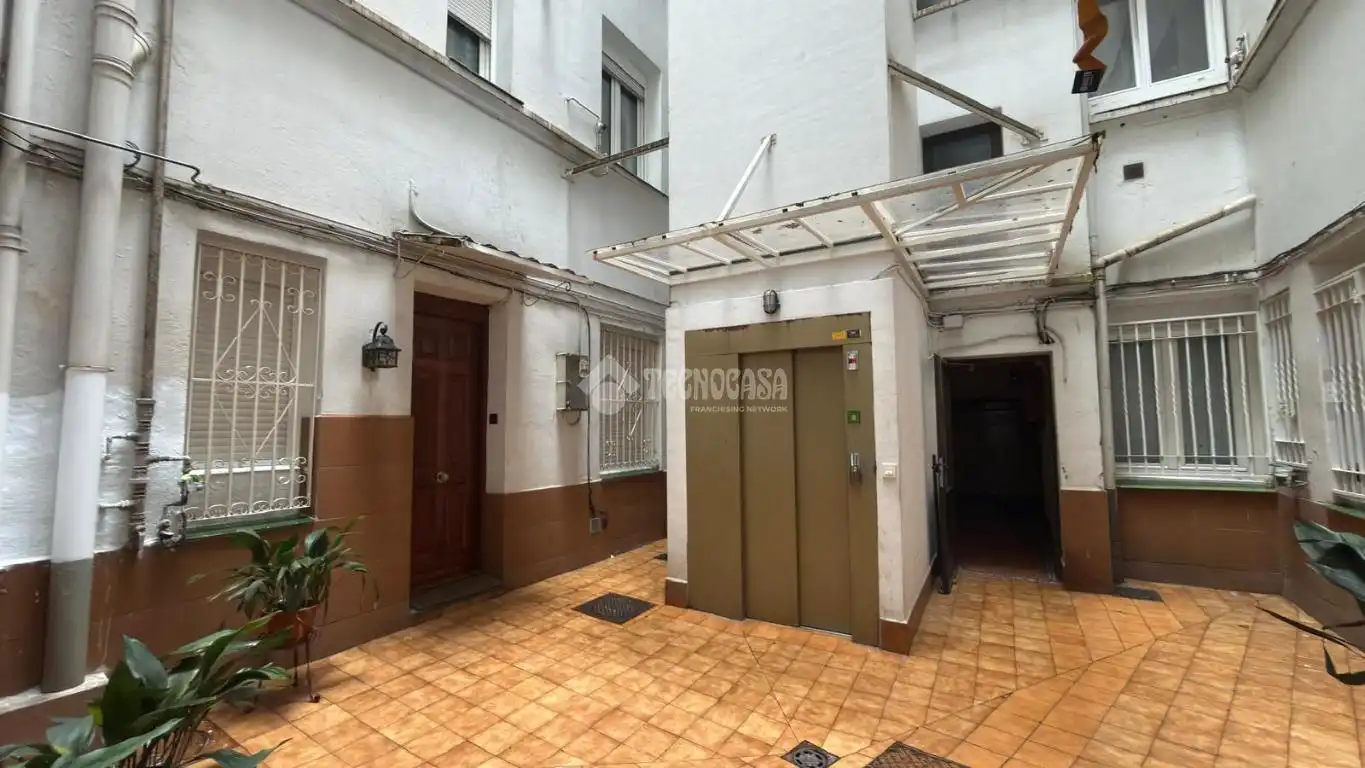 Vista exterior de Piso en venta en Bilbao 
