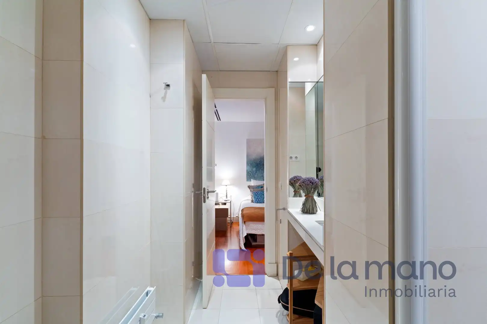 Flat for rent in Madrid  with Air Conditioner, Heating and Storage room