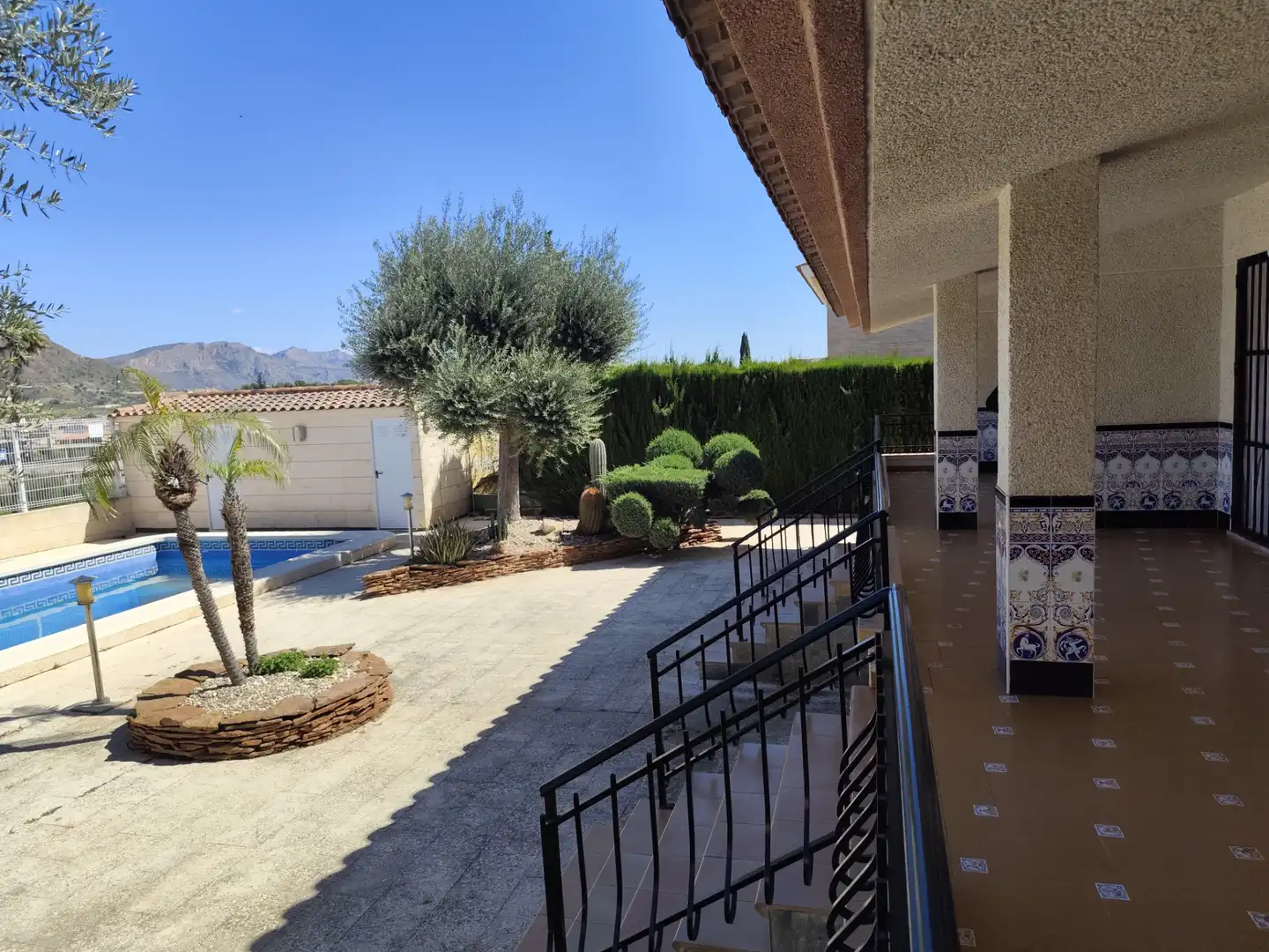 Vista exterior de Casa o xalet en venda en Murcia amb Terrassa, Traster i Piscina