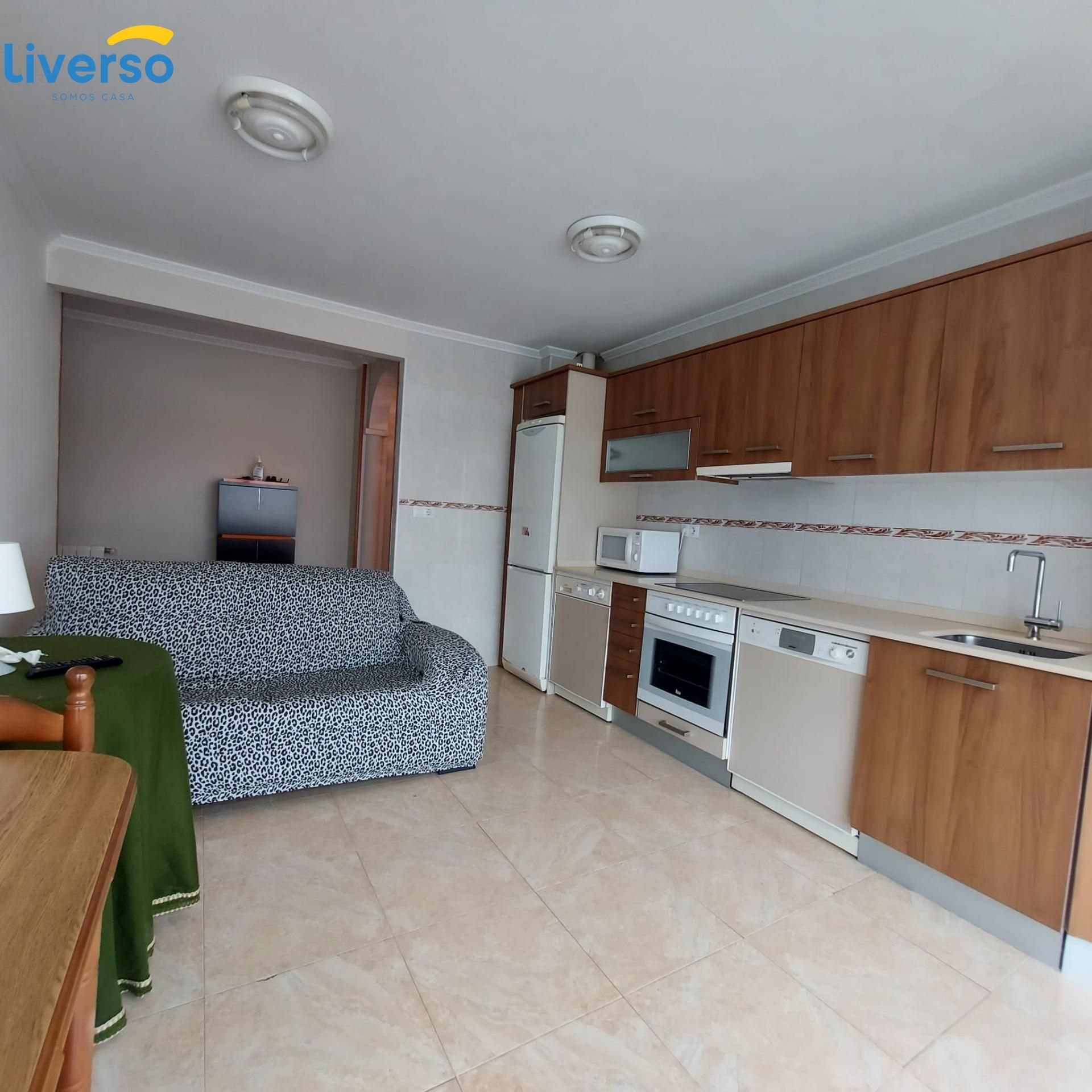 Cuina de Apartament en venda en Campoo de Enmedio amb Calefacció i Traster