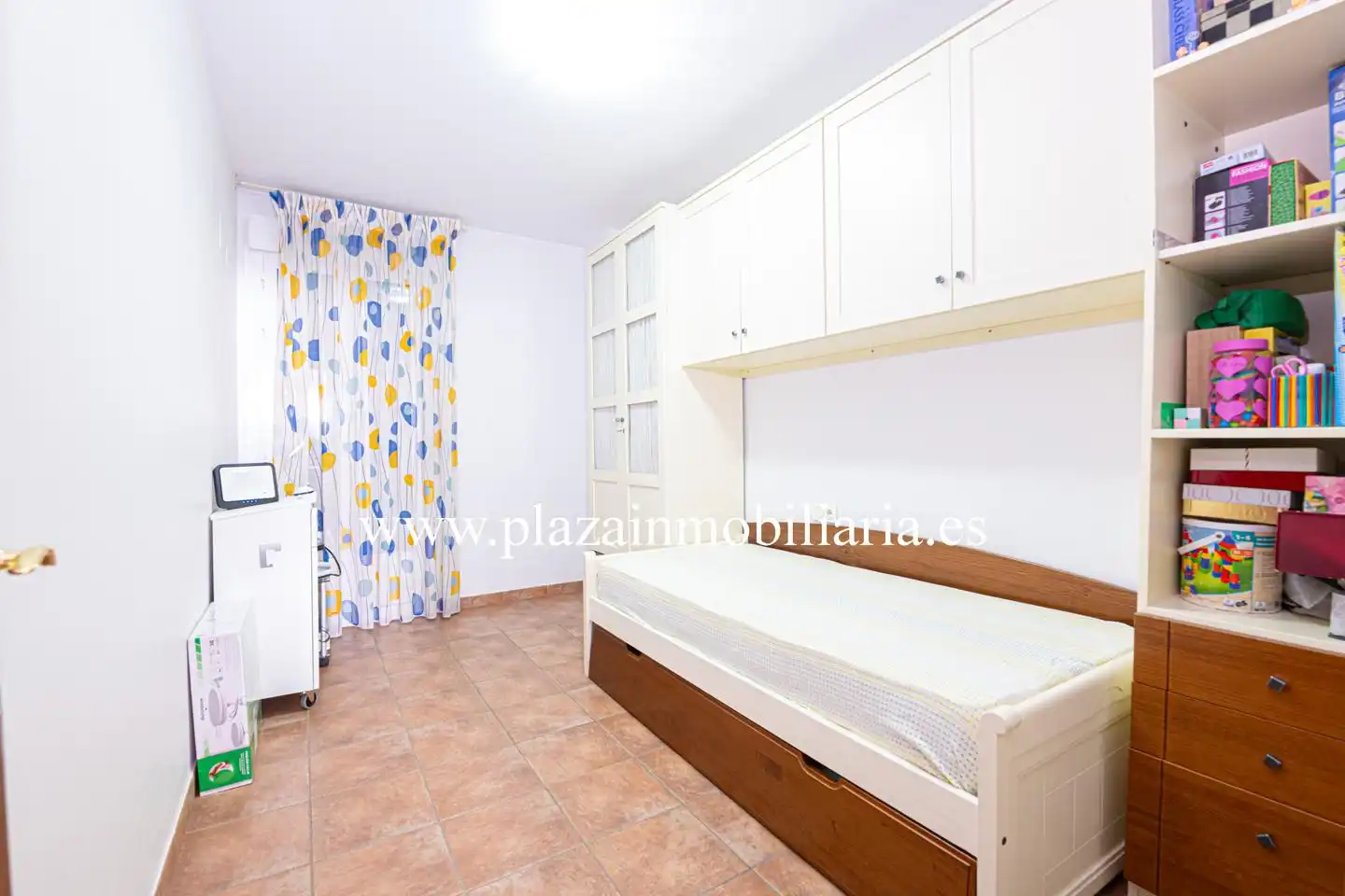 Houses for sale in Lucena  with Air Conditioner, Terrace and Storage room