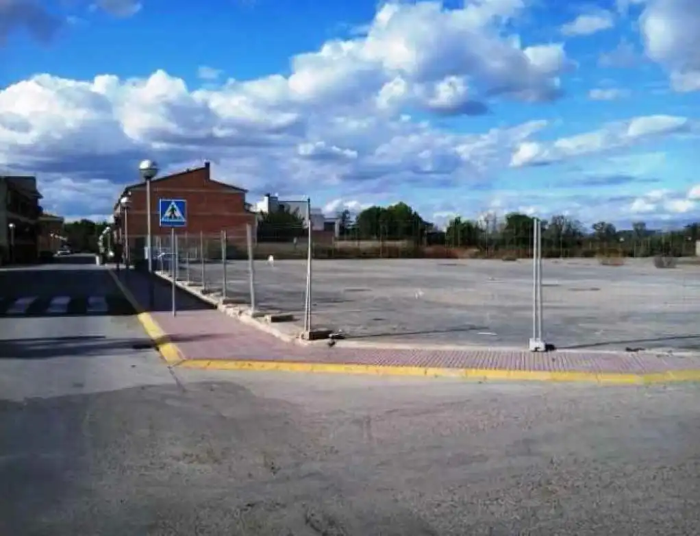 Terrenys i solars en venda a Carrer Lleida, imagen 3