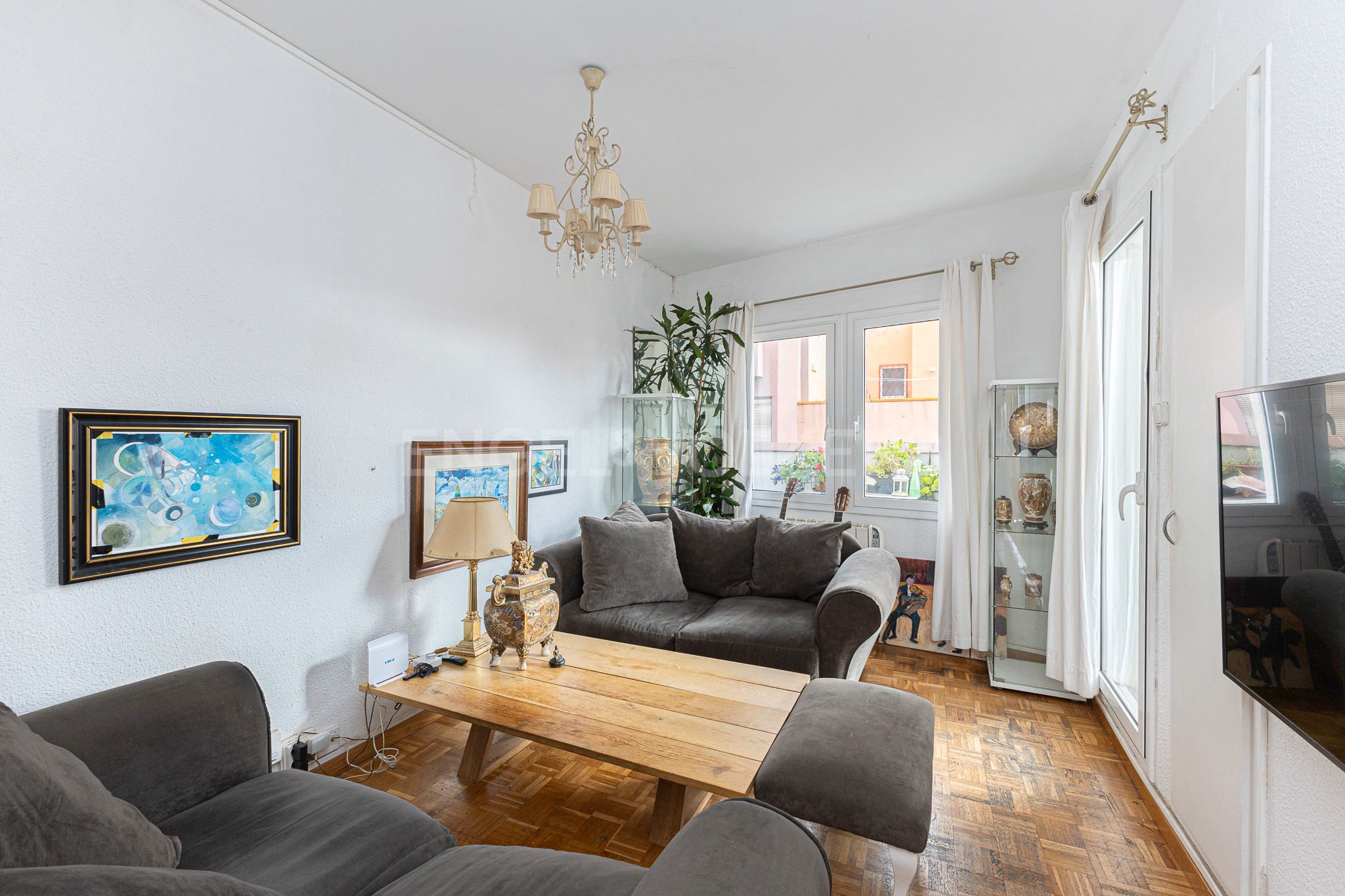 Sala d'estar de Apartament en venda en  Barcelona Capital amb Calefacció, Parquet i Terrassa