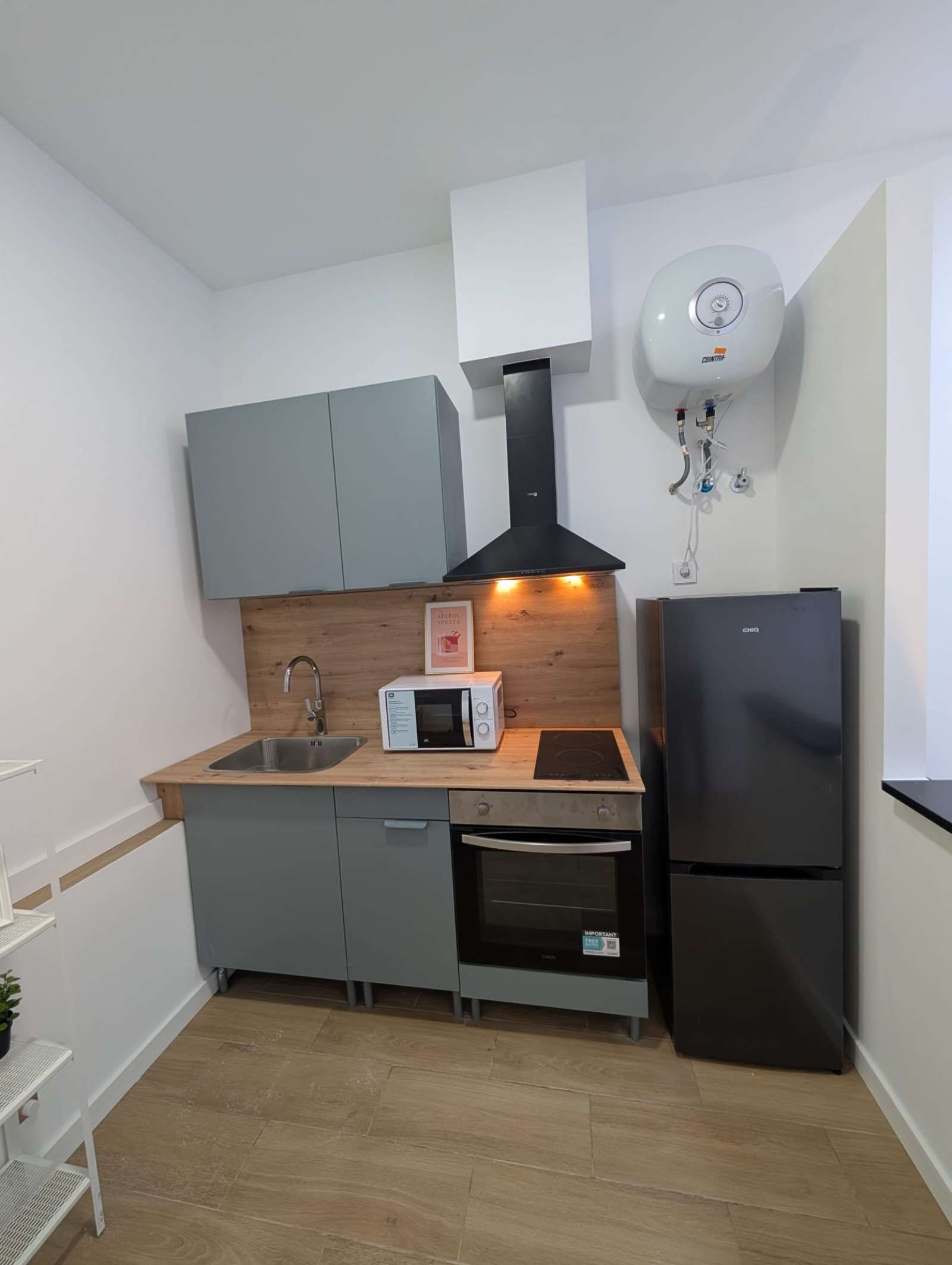 Küche von Wohnung zur untervermieten in Burjassot mit Klimaanlage, Terrasse und Möbliert