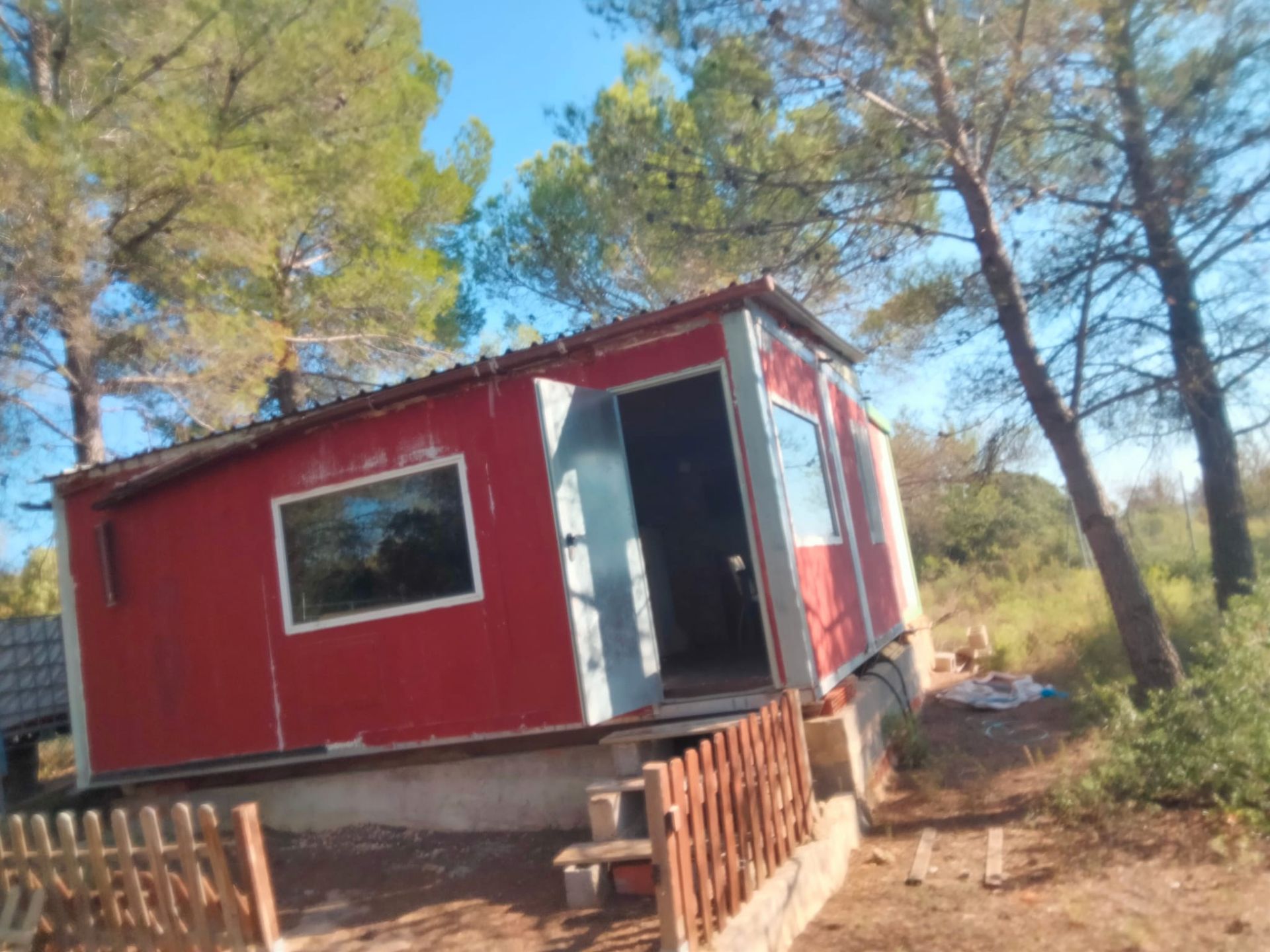 Vista exterior de Casa o xalet en venda en Casinos