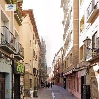 Piso en Venta en Calle ROMEA, POLICARPO en La Magdalena