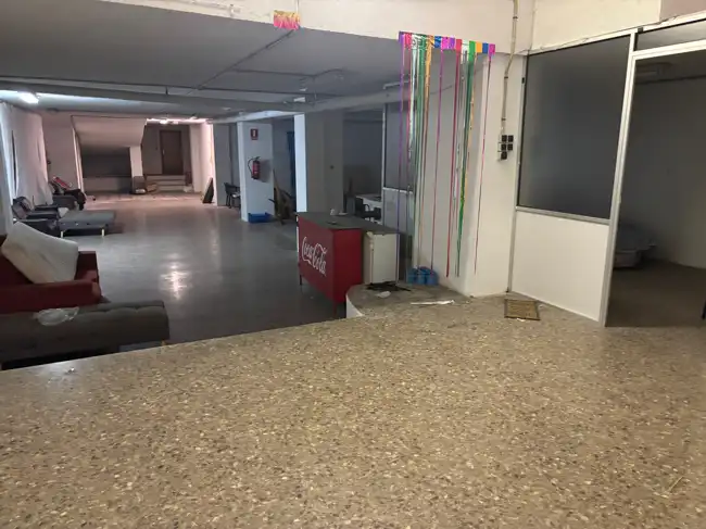 Local en venta en C/ de Cavite, La Malva-rosa