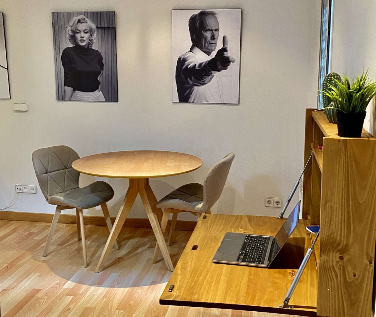 Comedor de Apartamento para compartir en  Madrid Capital con Aire acondicionado, Calefacción y Terraza