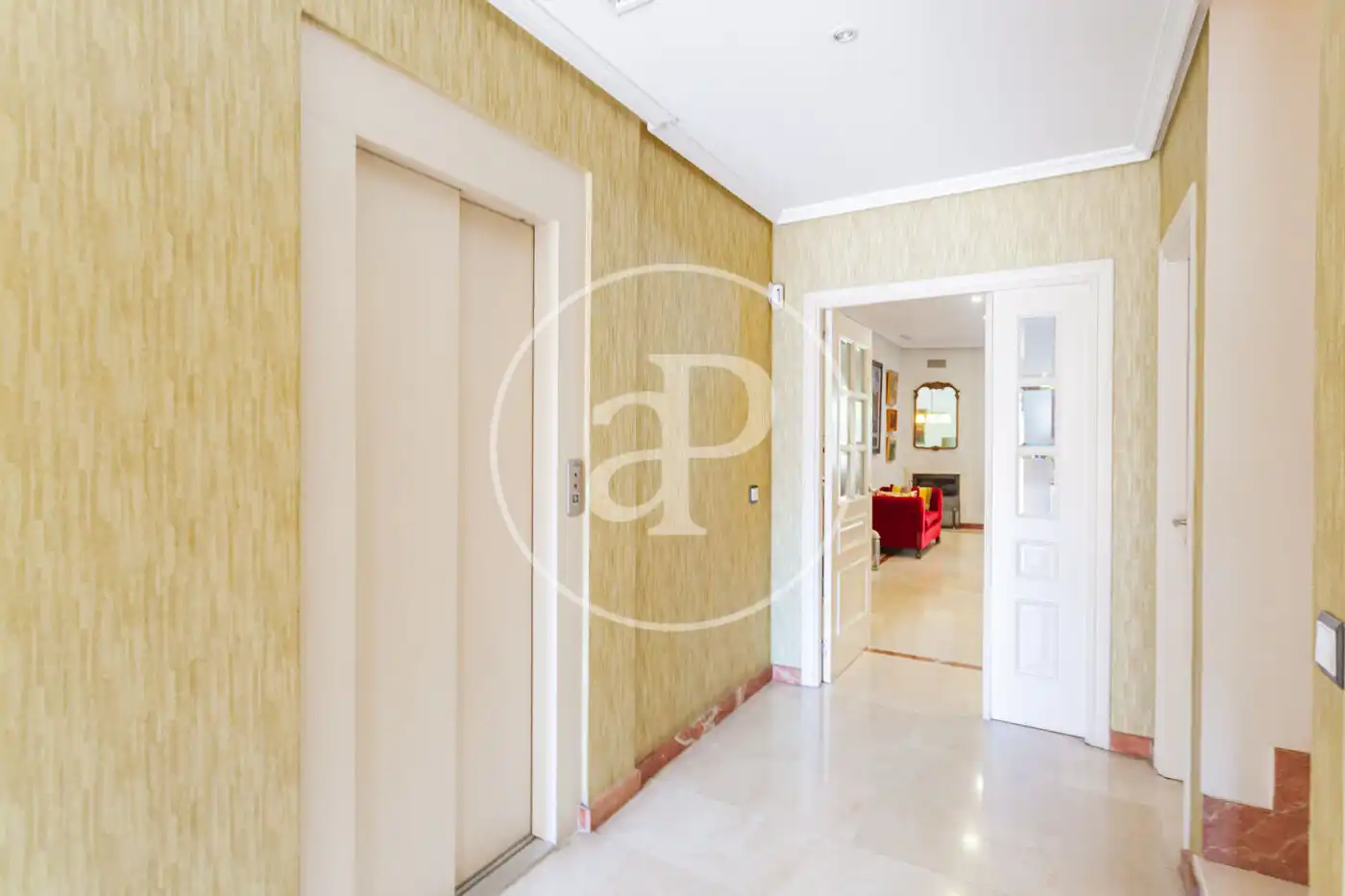 Casa adosada en venta en Madrid con Aire acondicionado, Calefacción y Jardín privado