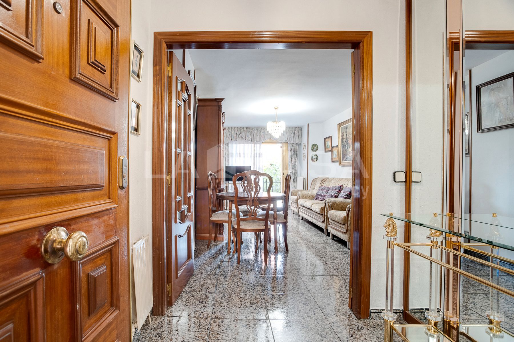 Flat for sale in L'Hospitalet de Llobregat  with Balcony