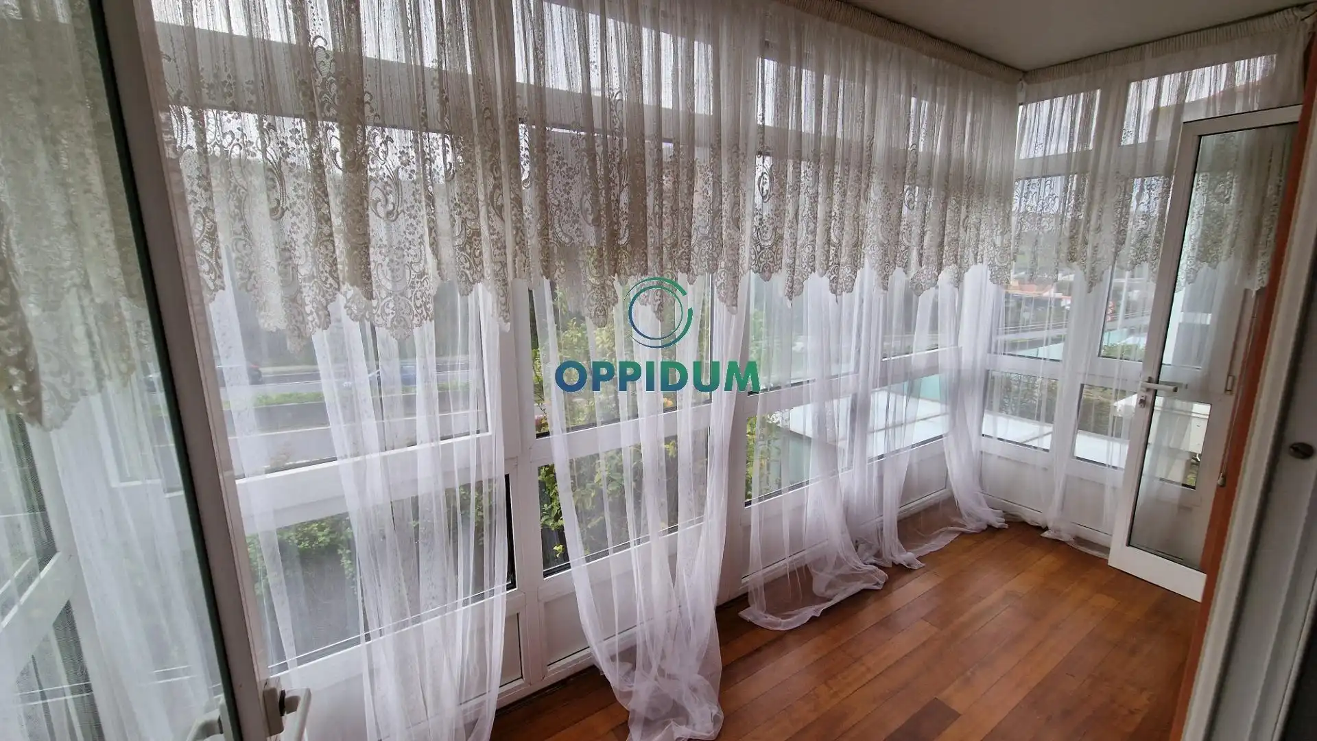 Dormitori de Casa adosada en venda en A Coruña Capital  amb Calefacció, Jardí privat i Terrassa