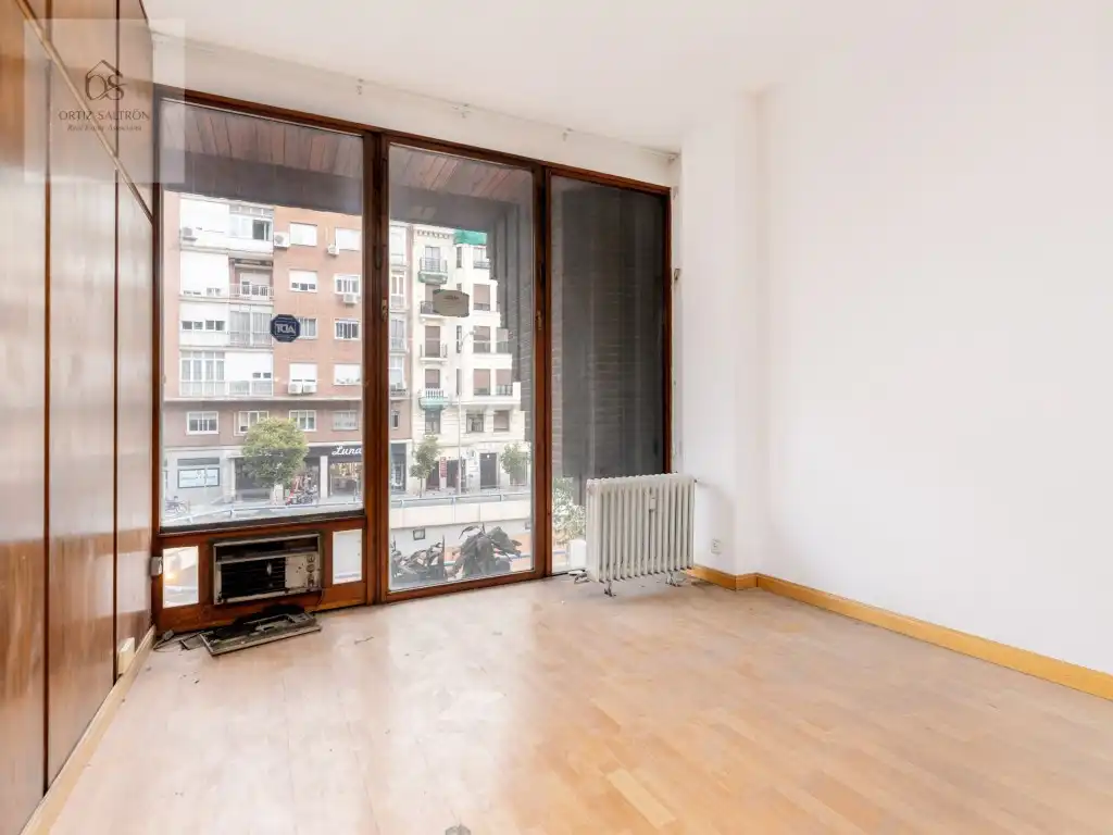 Sala de estar de Oficina de alquiler en Madrid