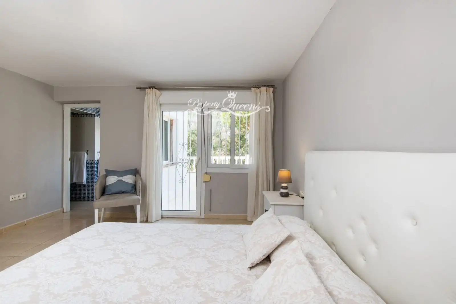 Dormitori de Casa o xalet de lloguer en Marbella amb Aire condicionat, Terrassa i Piscina