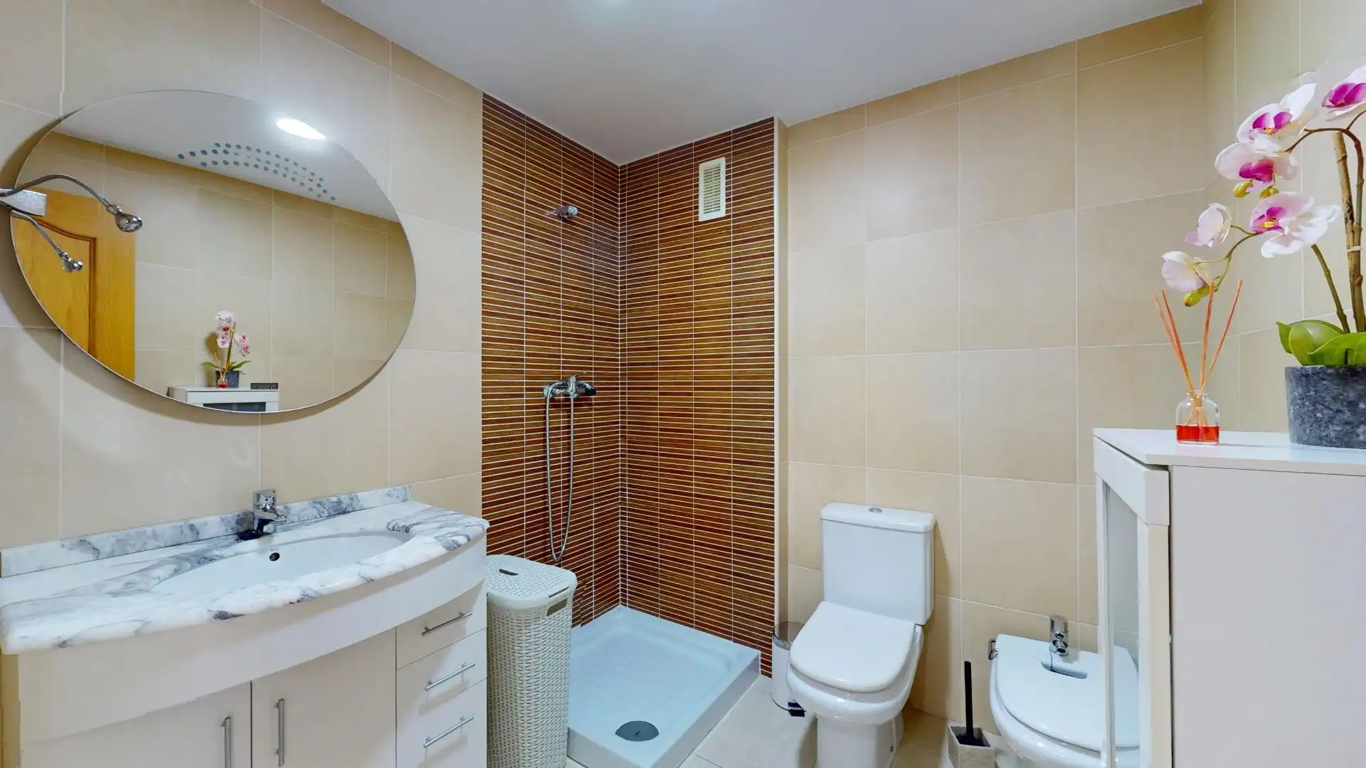 Baño de Piso en venta en San Pedro del Pinatar ciudad
