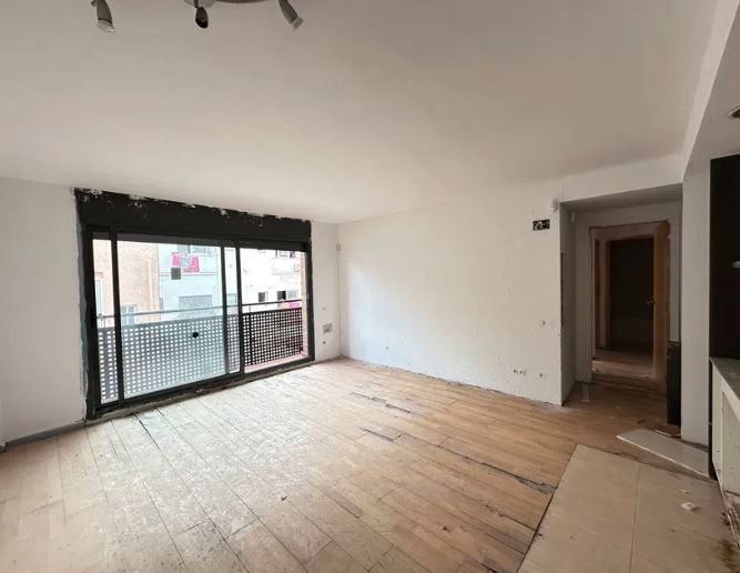 Bedroom of Flat for sale in Badalona