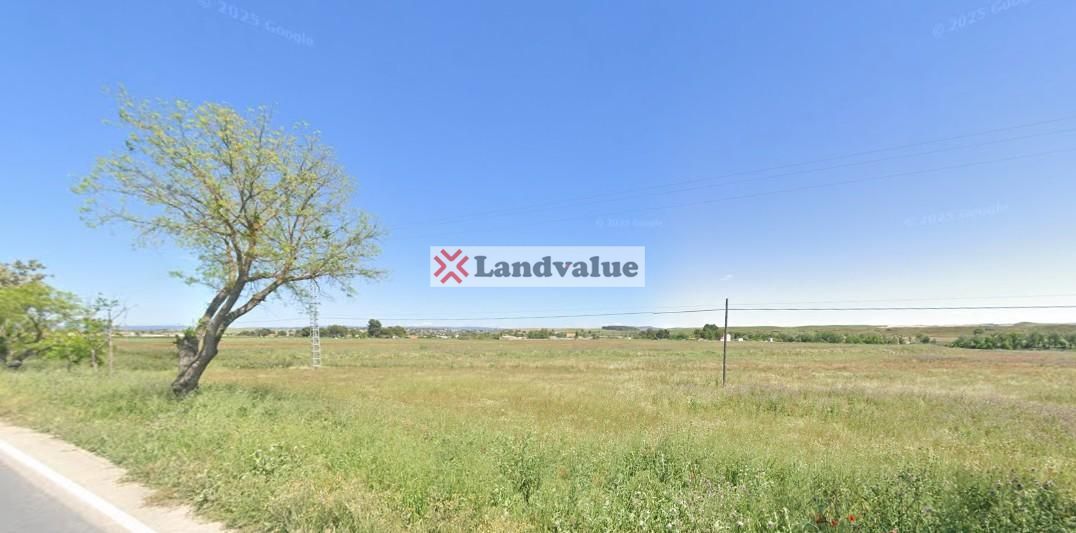 Land for sale in Estremera