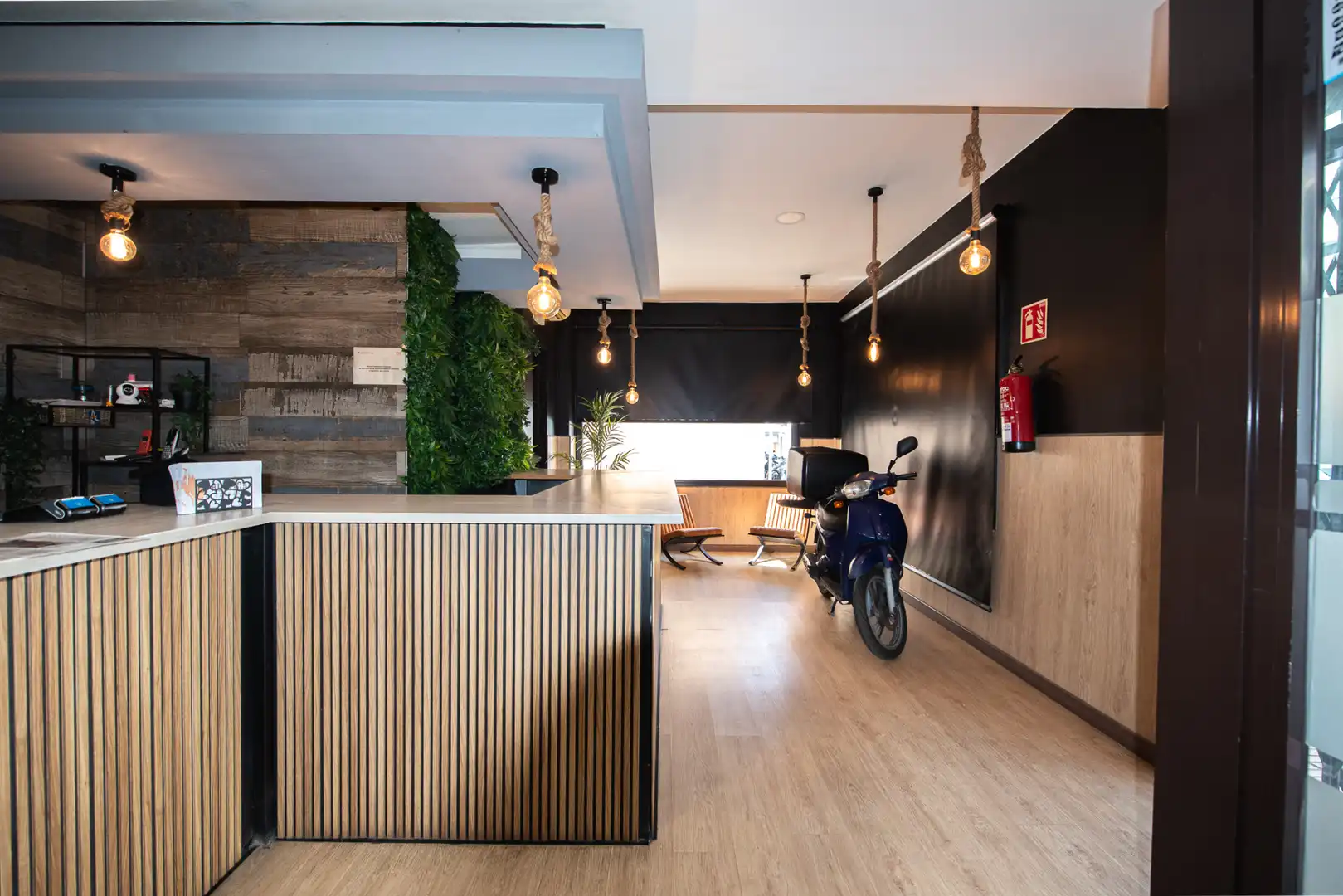 Locale commerciale in cessione a Carrer de Girona, imagen 4