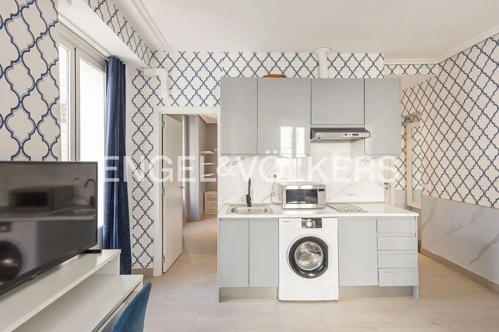 Kitchen of Flat for sale in Madrid  with Air Conditioner, Heating and Parquet flooring