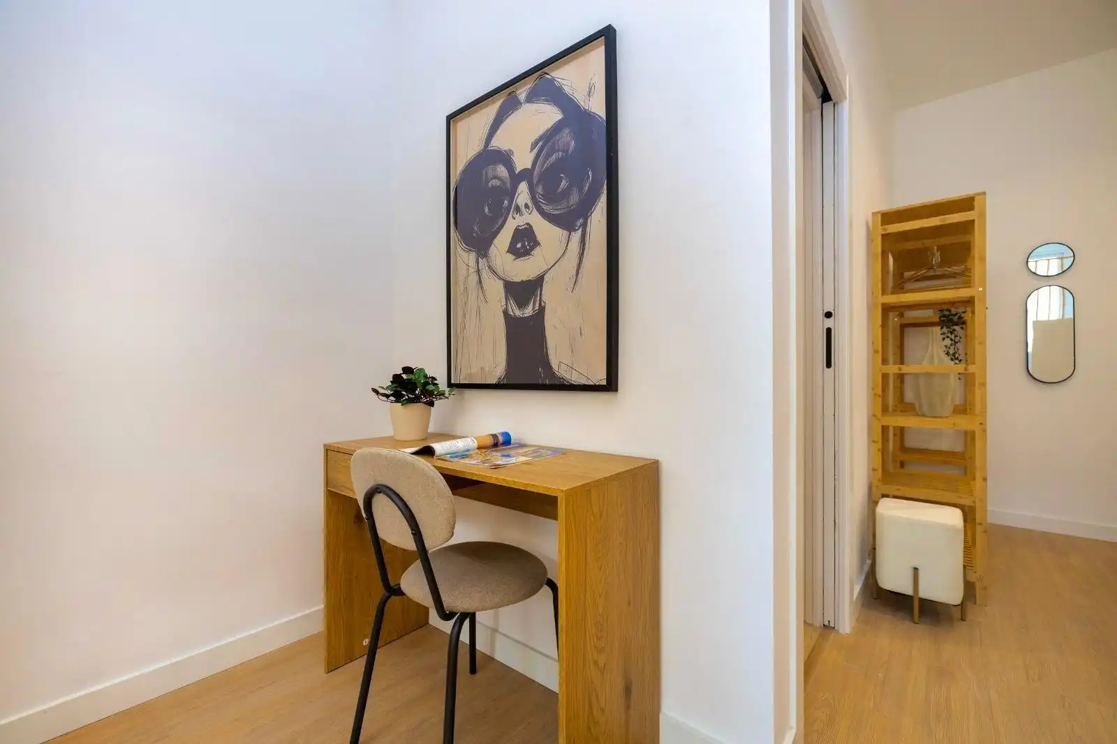 Dormitori de Apartament en venda en Granada amb Aire condicionat, Calefacció i Moblat