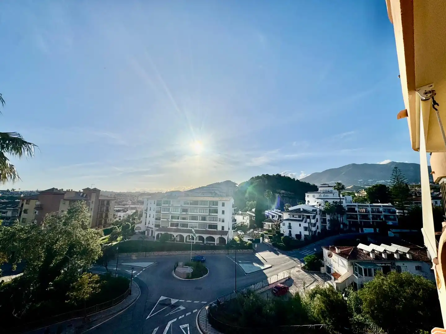 Vista exterior de Piso en venta en Fuengirola con Aire acondicionado, Terraza y Piscina comunitaria